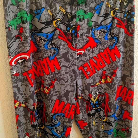 Marvel leggings - Picture 3 of 4